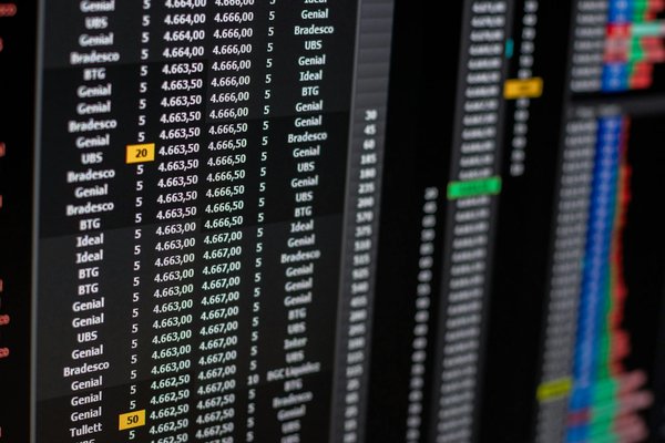 Batterie virtuelle urban solar : économie et autonomie énergétiques