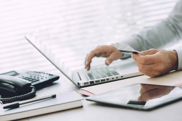 Toutes les informations sur Hellobank : découvrez ses services bancaires en ligne